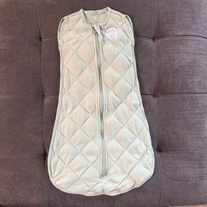 Dreamland baby 0-6 month weighted swaddle sleep sack.